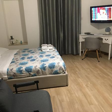 Largo Otranto - Guest House Brindisi Zewnętrze zdjęcie
